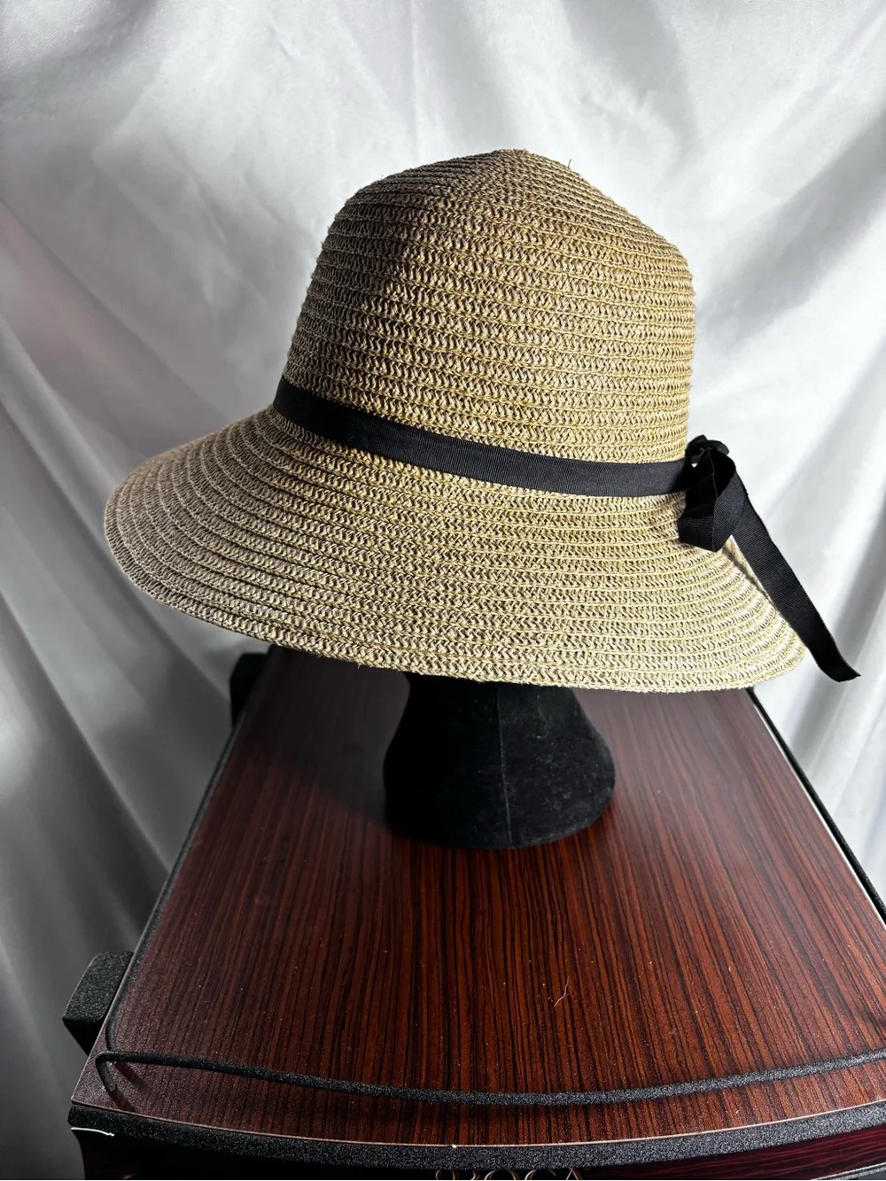 Neutral Straw Sun Hat with Black‎ Ribbon Band